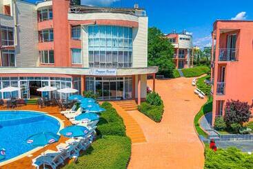 هتل Arapya Resort