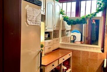 پانسیون Guest House Vila Eli