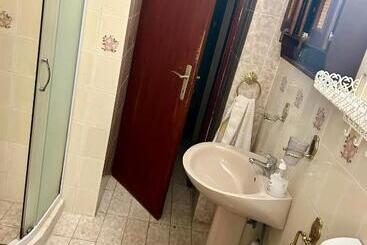 پانسیون Guest House Vila Eli