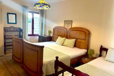 پانسیون Guest House Vila Eli