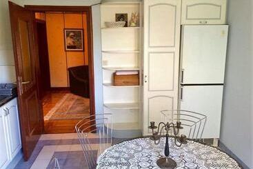 پانسیون Guest House Vila Eli