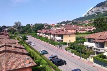 هاستل Cornizzolo Bed Breakfast