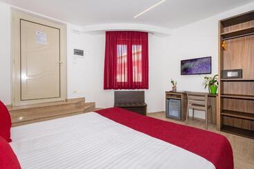 هتل Dipladenia Garden Country Resort
