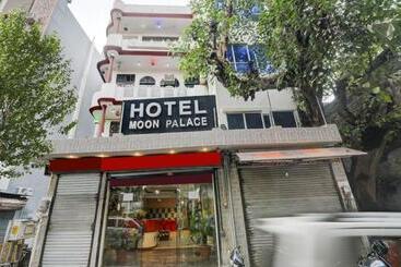 هتل Flagship 80874  Moon Palace