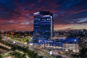 هتل Intercontinental Luanda Miramar, An Ihg