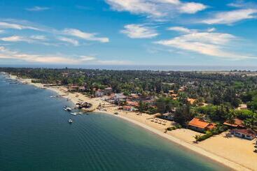 هتل Intercontinental Luanda Miramar, An Ihg