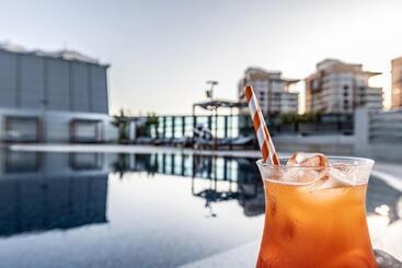 هتل Intercontinental Luanda Miramar, An Ihg