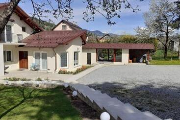 پانسیون Casa Anna