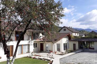 پانسیون Casa Anna