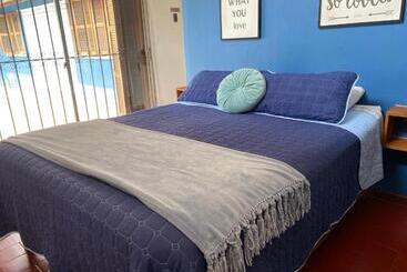 پانسیون Maktvb Costanera Hostal Boutique