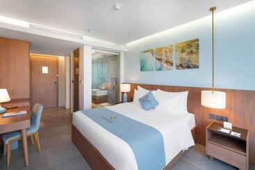 Fleur De Lys Hotel Quy Nhon