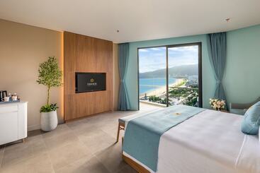 Fleur De Lys Hotel Quy Nhon