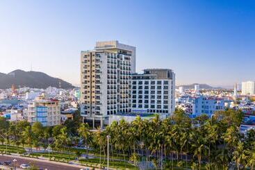 Fleur De Lys Hotel Quy Nhon