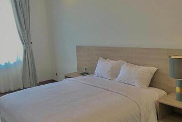 Mansion Park Hotel & Apartment