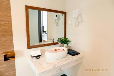 Silk River Hotel Ha Giang
