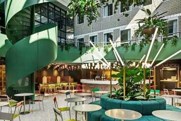 هتل The Florian Amsterdam Airport
