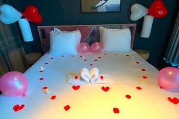 هتل The Florian Amsterdam Airport