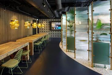 هتل The Florian Amsterdam Airport