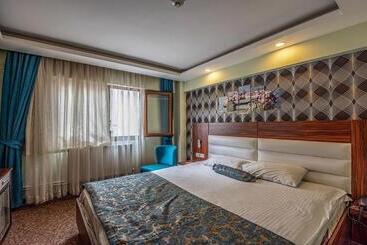 Madi Otel
