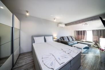 پانسیون Boutique Guest Houseruvan