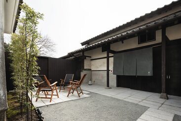 ریوکان Nazuna Obi Onsen Resort