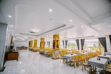 Sunrise Hotel Hà Tiên