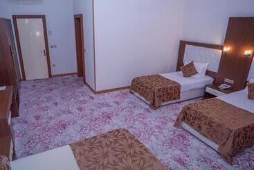 هتل Grand Nakhchivan