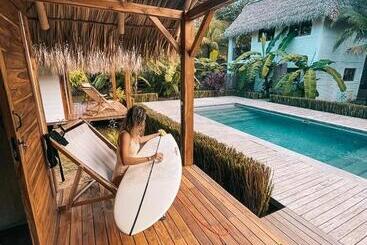 هتل Monoloko Lodge Popoyo