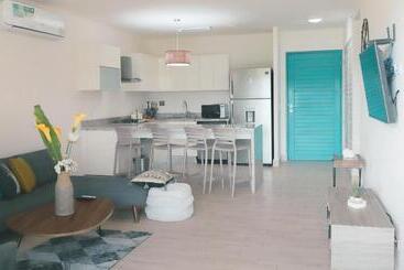 هتل Playa Caracol Residences