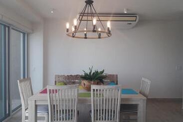 هتل Playa Caracol Residences