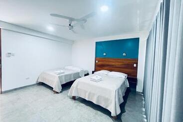 هتل Villa Santa Ana