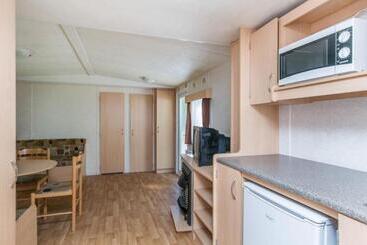 استراحتگاه Hh Laambeek Mobile Home