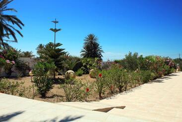 تختخواب و صبحانه Casa Mia