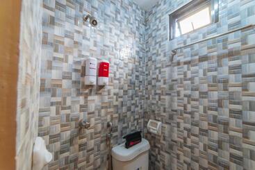 هتل Reddoorz At San Antonio Binan Laguna