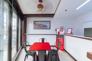 هتل Reddoorz At San Antonio Binan Laguna