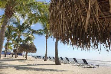 Playa Caracol Chame