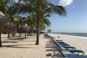 Playa Caracol Chame