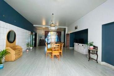 هاستل Theresidencyinn