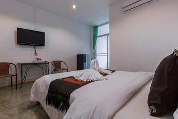 هاستل Tonwai Modern Place