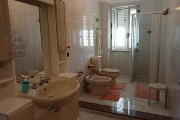 تختخواب و صبحانه Villa Dei Principi