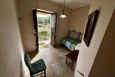 هتل Agriturismo Serre