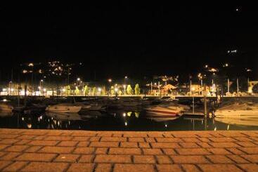 هتل Albergo Lario