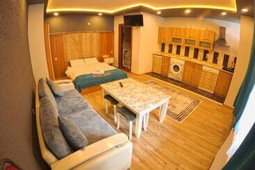 هتل آپارتمان Kusva Apart