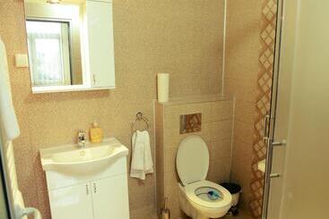 پانسیون Guesthouse Đokić