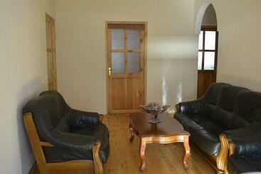 پانسیون Zaza's House