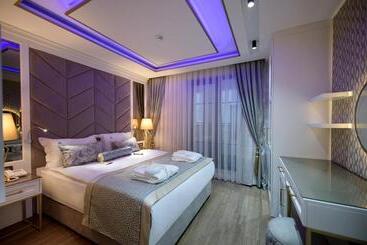 هتل Elysium Green Suites