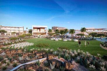هتل Fairmont Taghazout Bay