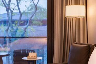 هتل Gran Melia Chengdu