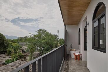 The Motifs Eco Hotel   Sha Extra Plus