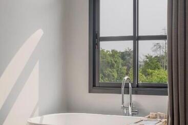 The Motifs Eco Hotel   Sha Extra Plus